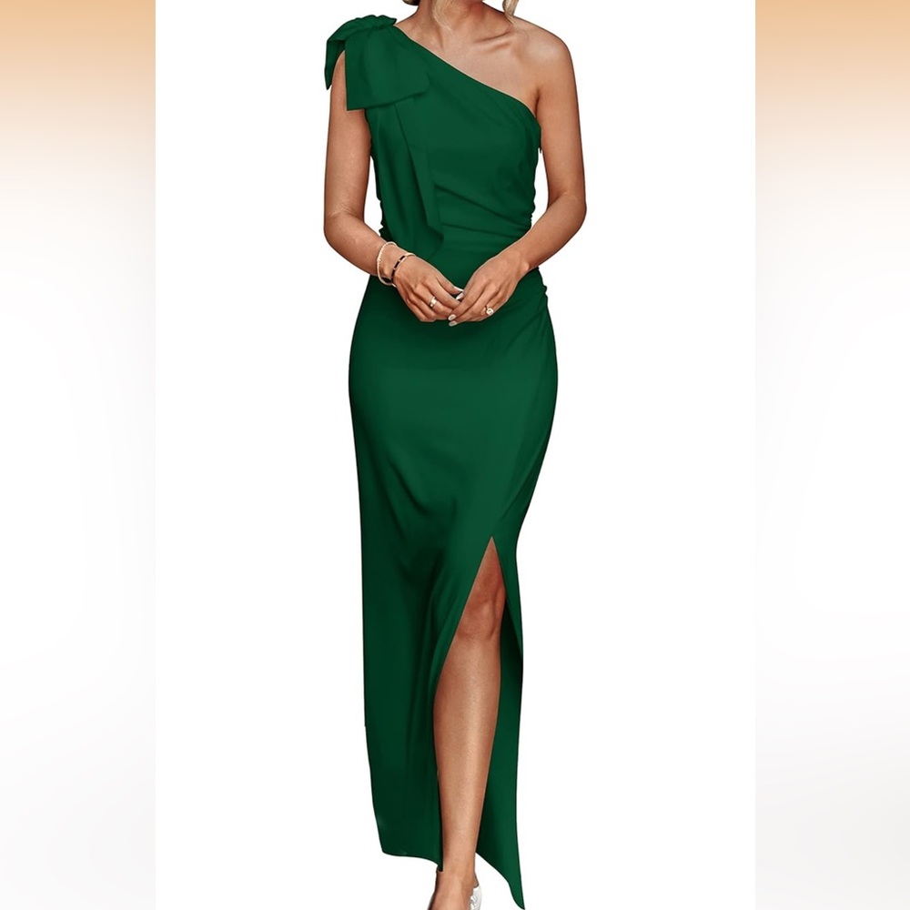 Elegant Green Evening Dress